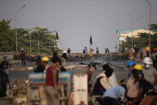 Myanmar Minta Perlindungan ke Milisi