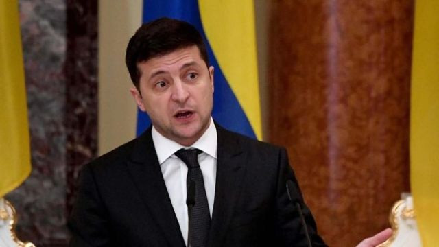 Zelensky ke Warga Ukraina: Pertahankan Rumahmu!