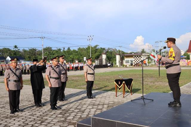 Pimpin Upacara Sertijab Wakapolres dan Kasat Lantas, AKBP Andi Yul:Jalankan Amanah Tugas dengan Baik