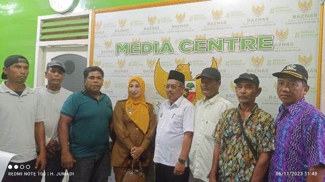 Korban Kebakaran Di RT 05 RW 02 Bagan Barat Dapat Bantuan Baznas Rohil