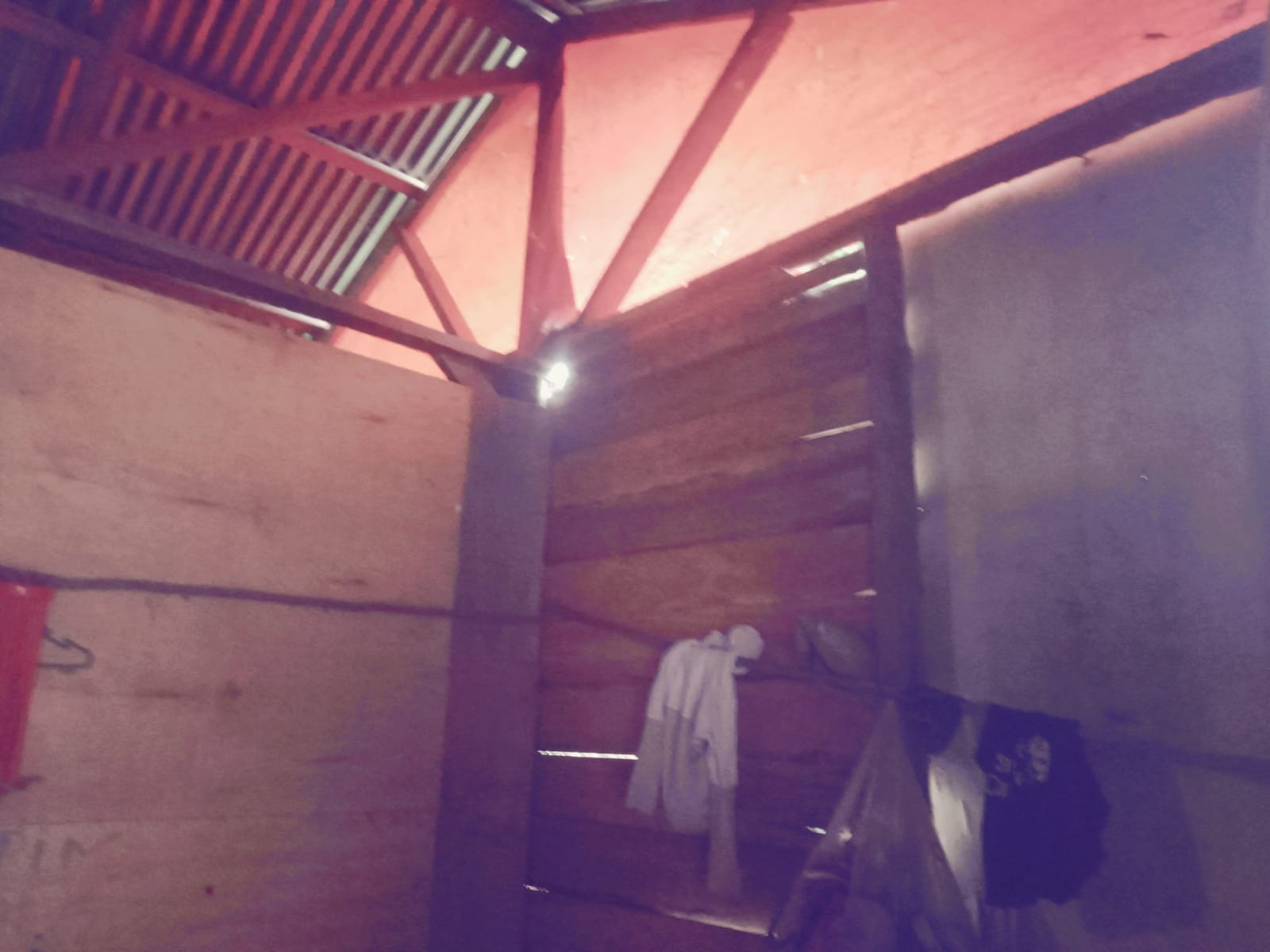 Masih Ada Tumpang Pilih, Warga Miskin di Desa Sungai Paku Kec, Sengingi Hilir