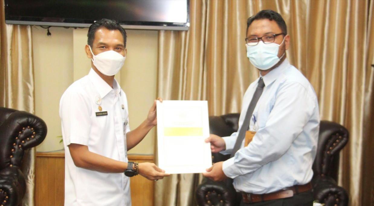 Sekretariat DPRD Bengkalis Mendapat Penghargaan dari Kanwil DJP Riau