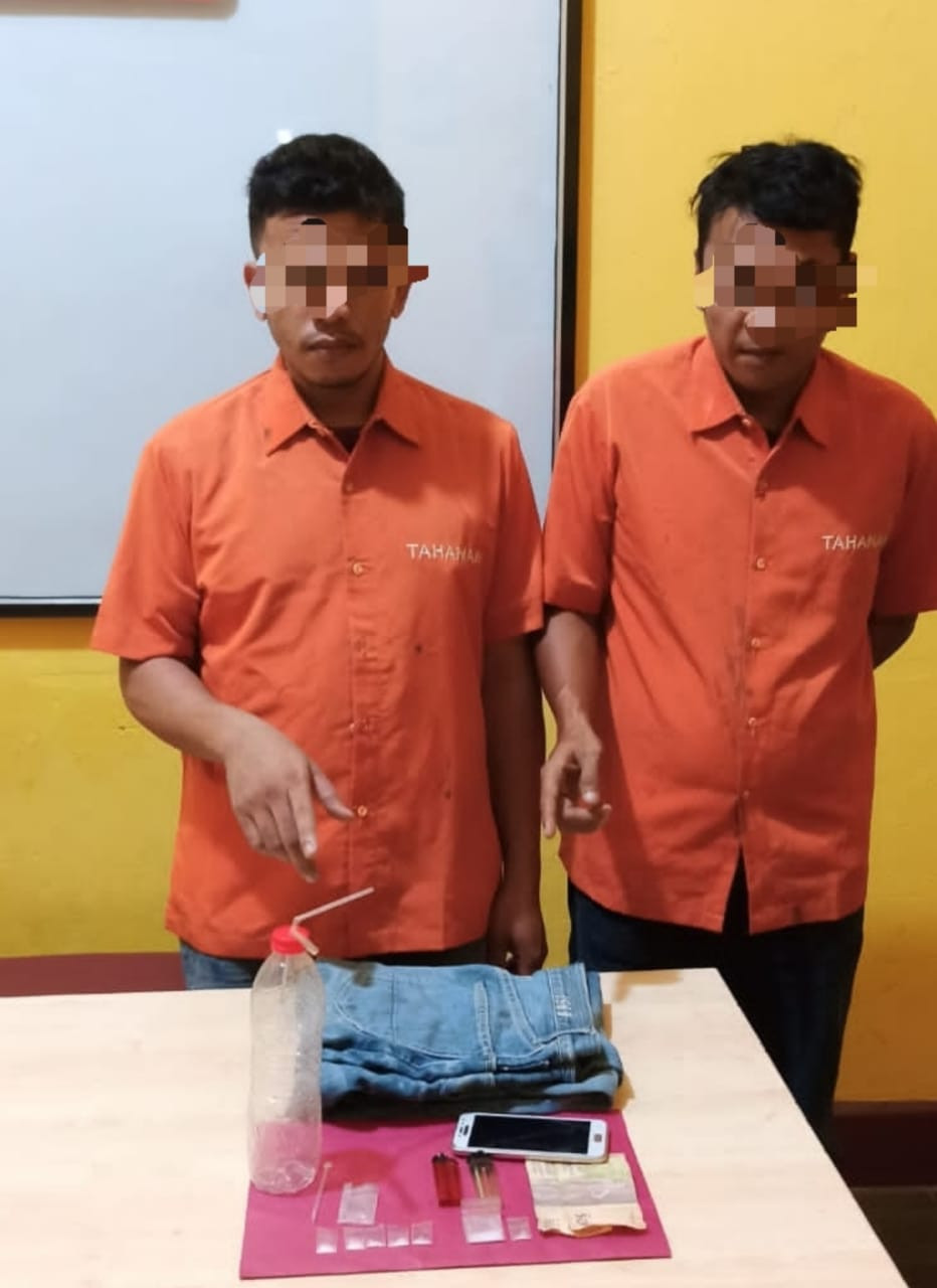 Dua Orang Lagi Asik Pesta Sabu di Toilet Umum,di Tangkap Polsek Air Tiris 