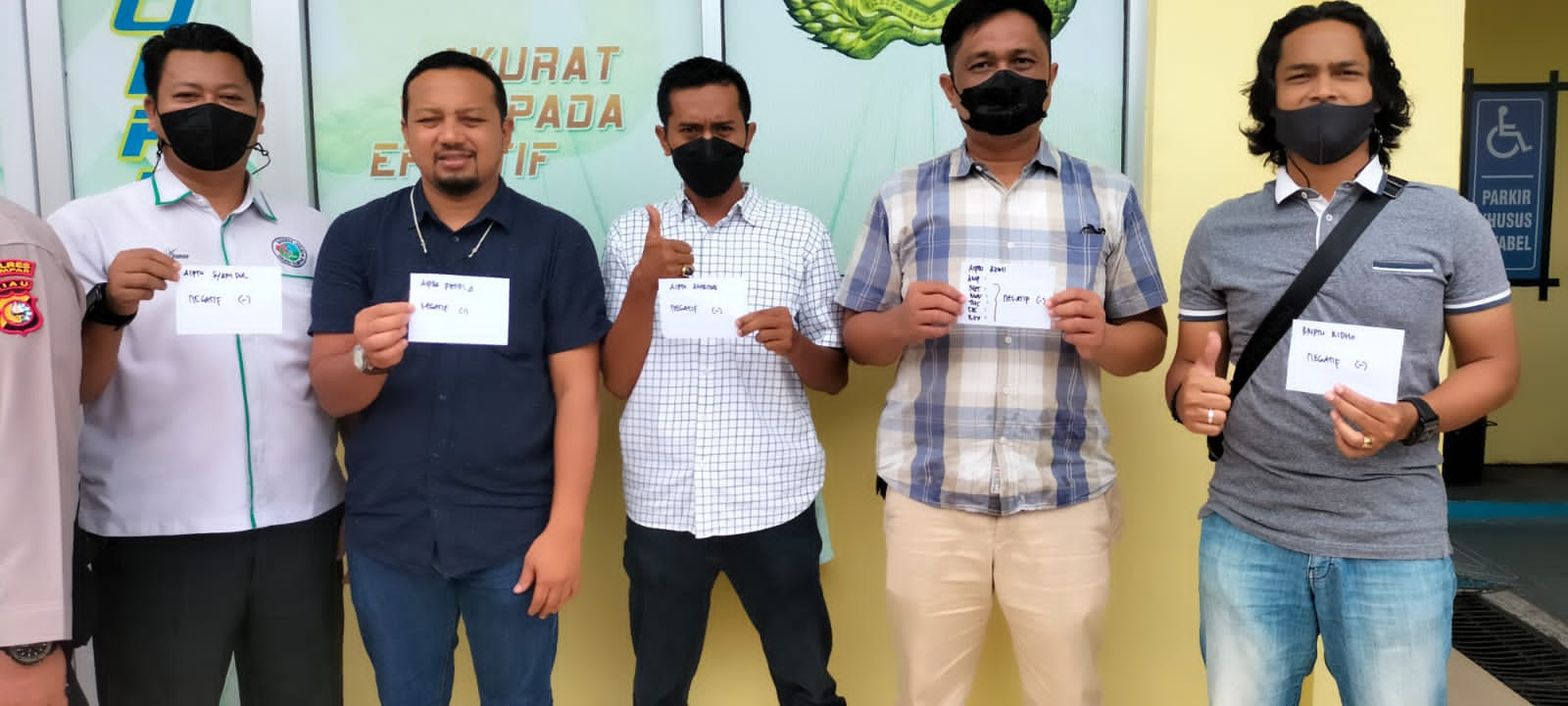 Personil Sat Narkoba Polres Kampar Jalani Tes Urine, Hasilnya Semua Negatif