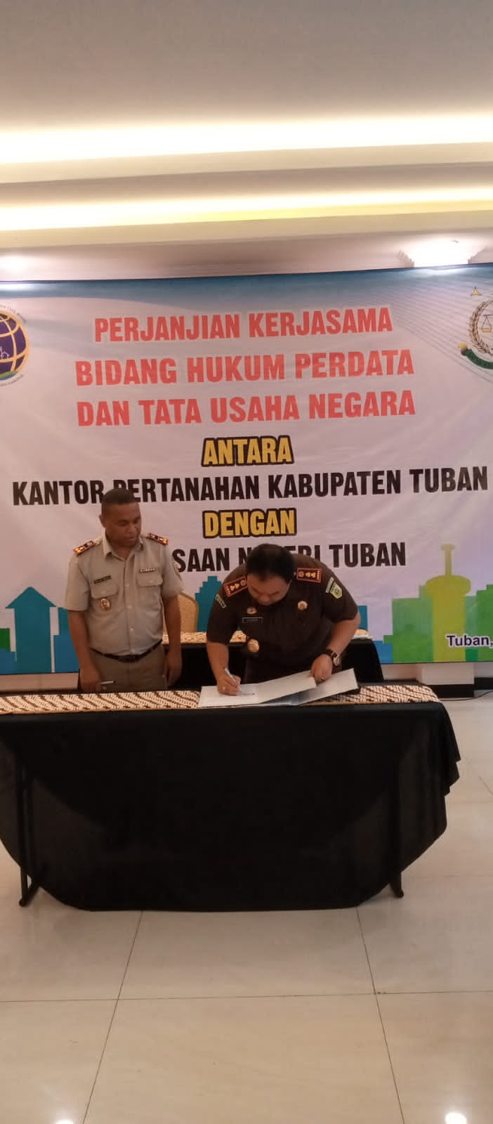Laksanakan Fungsi JPN, Kejari Tuban Tekan MoU Dengan Kontor BPN Tuban