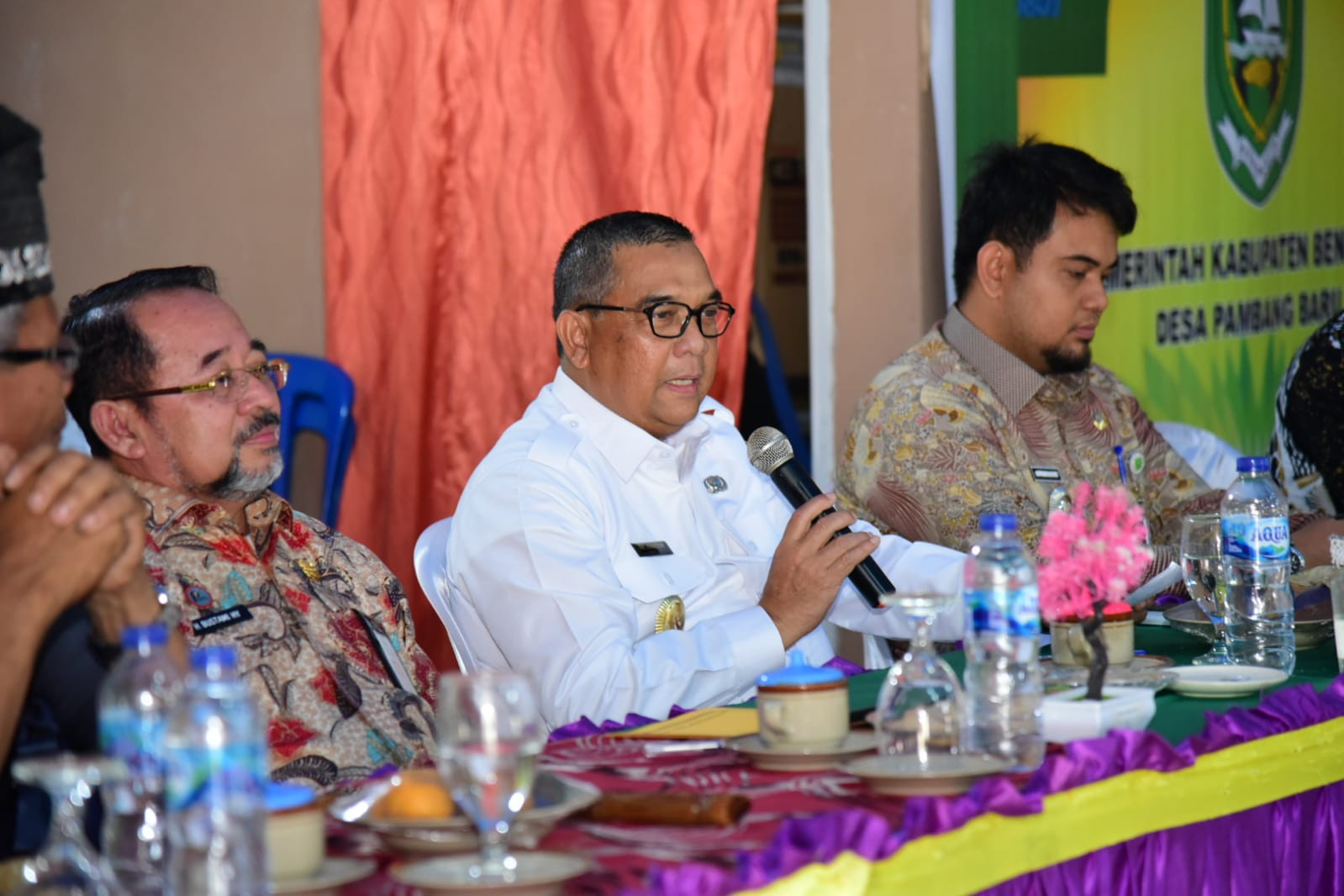 Sekda Bengkalis Dampingi Kunker Wagubri di Desa Pambang Baru