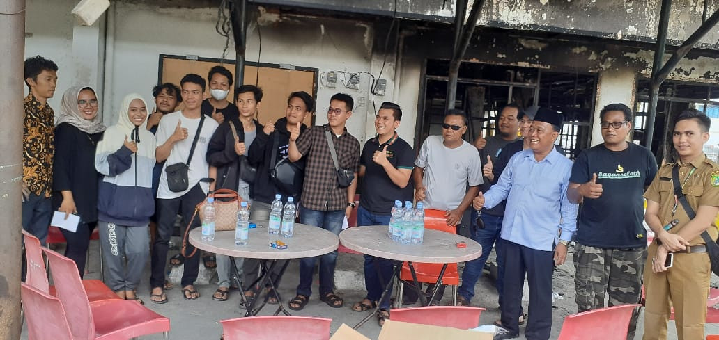 PT.UJRH Bantu Korban Kebakaran Eks Kantor DPRD Rohil