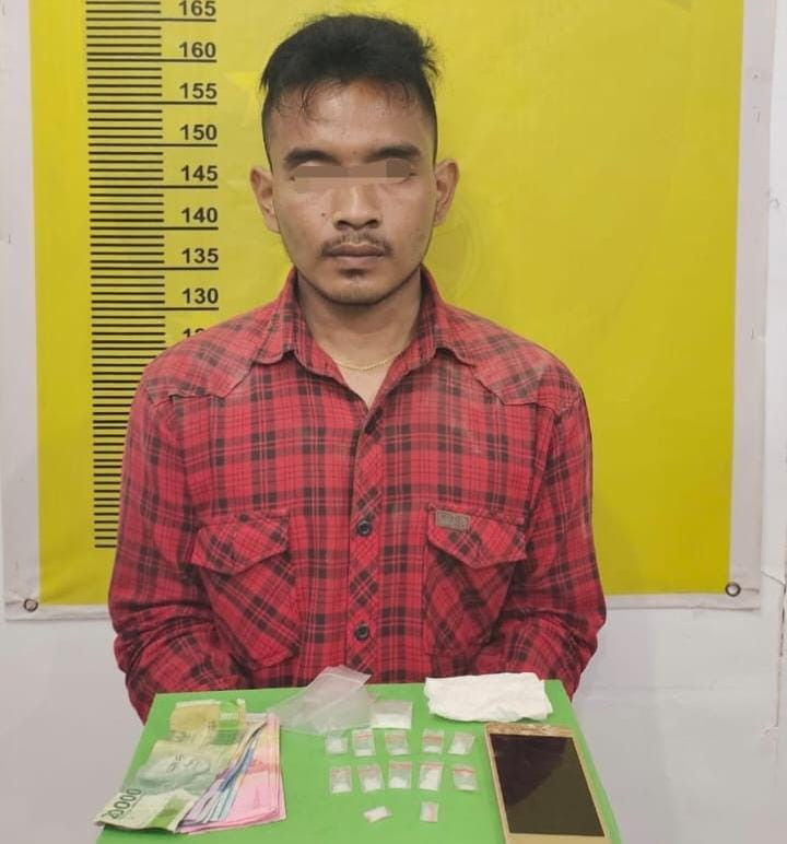 Polsek Batang Gansal Cokok Pengedar Sabu di Desa Penyaguan