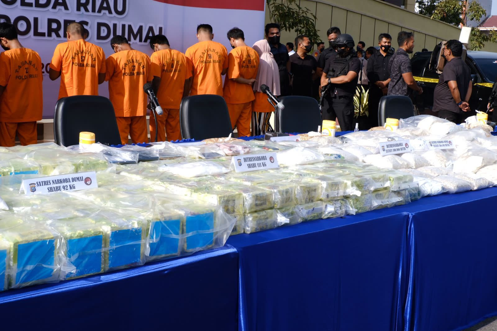 Kronologi Pengungkapan 203 Kg Sabu dan 404.491 Butir Ekstasi Oleh Tim Polda Riau