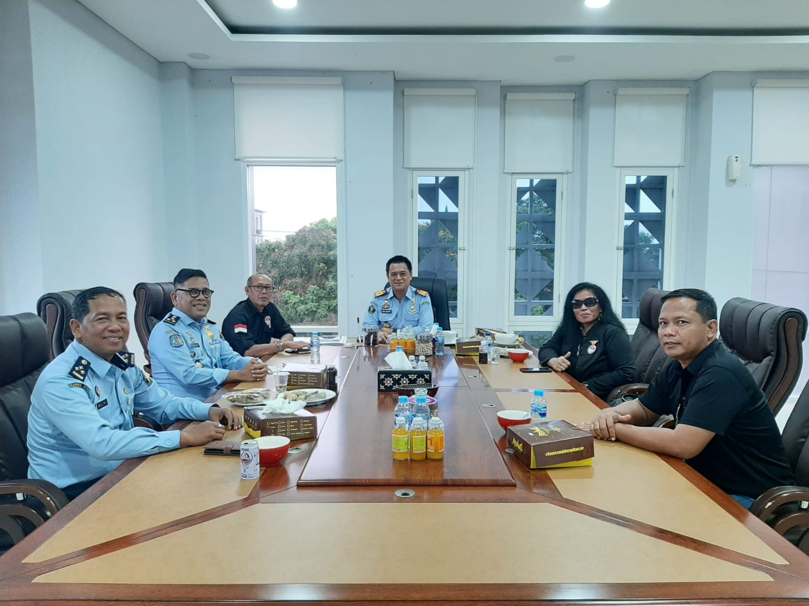 Lepaskan Presidium FPII