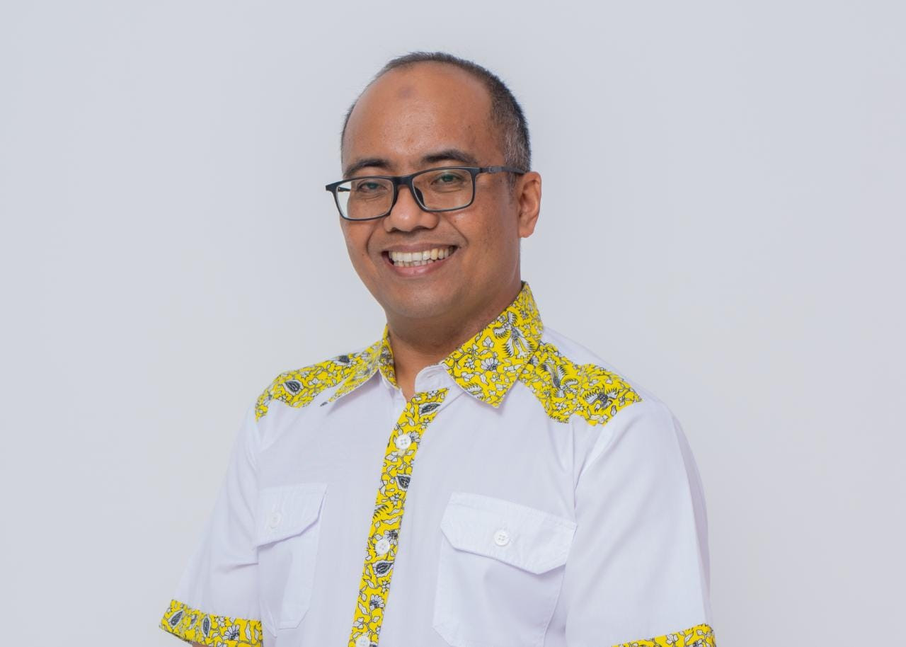 Tokoh Muda Riau Ragukan Pernyataan Intsiawaty Ayus Tentang Kepemimpinan Gubri Syamsuar