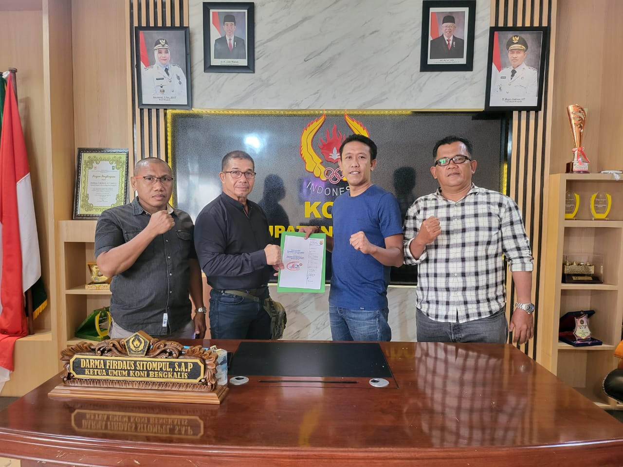 Pengurus PGSI Bengkalis Masa Bakti 2023-2027 Serahkan SK ke KONI Bengkalis