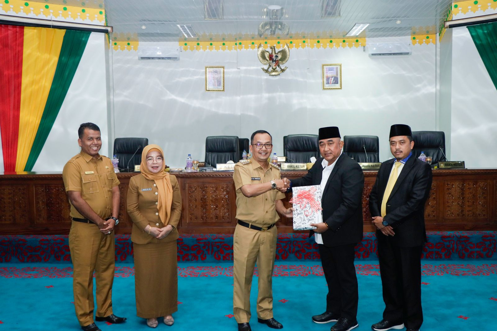 Pj Bupati Kampar Sampaikan Rancangan KUA PPAS Perubahan APBD 2023 dan 7 Perubahan Ranperda