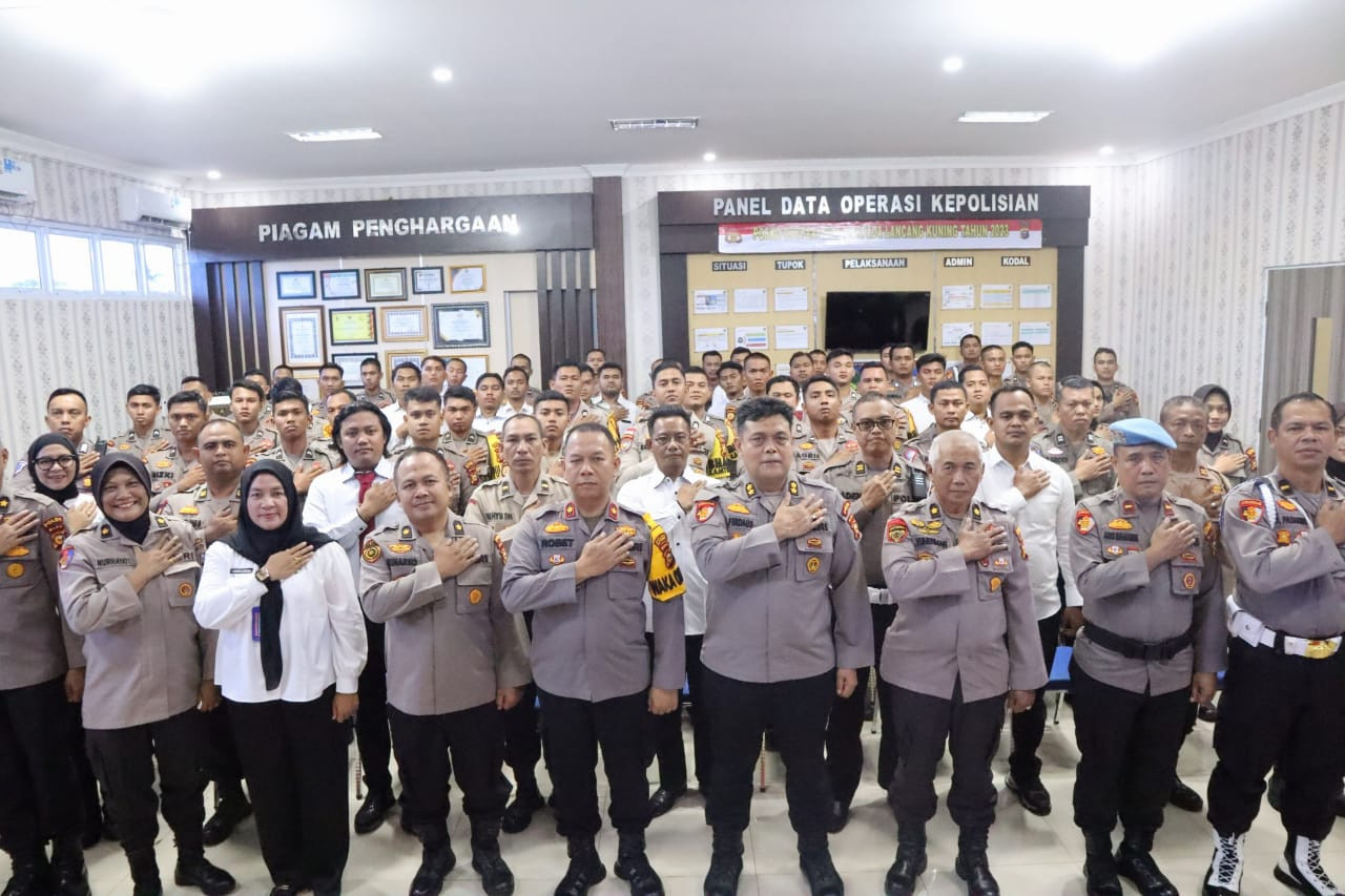 Polda Riau Lakukan Pembinaan Etika Profesi Polri dan Sosialisasi Perpol Nomor 7 tahun 2022