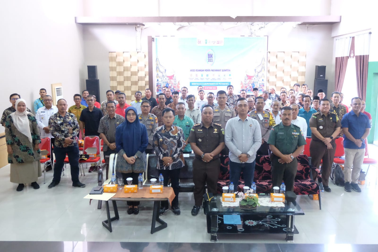 Buka Sosialisasi Pemberantasan Pungli, Plt Bupati Minta Berantas Secara Tegas 