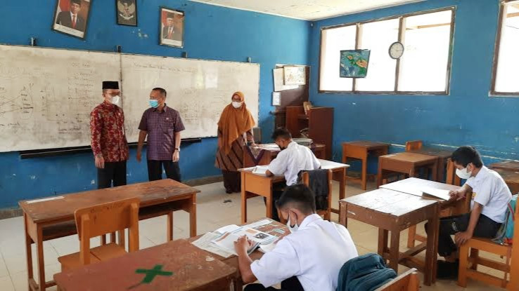 38 Pelajar di Pekanbaru Positif Covid-19, 14 SMP Tutup Sementara