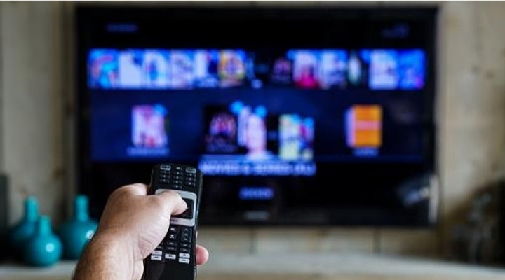 Warga Apresiasi Migrasi TV Digital, Diskominfosanti Buleleng Cek Kekuatan Jangkauan Sinyal Siaran