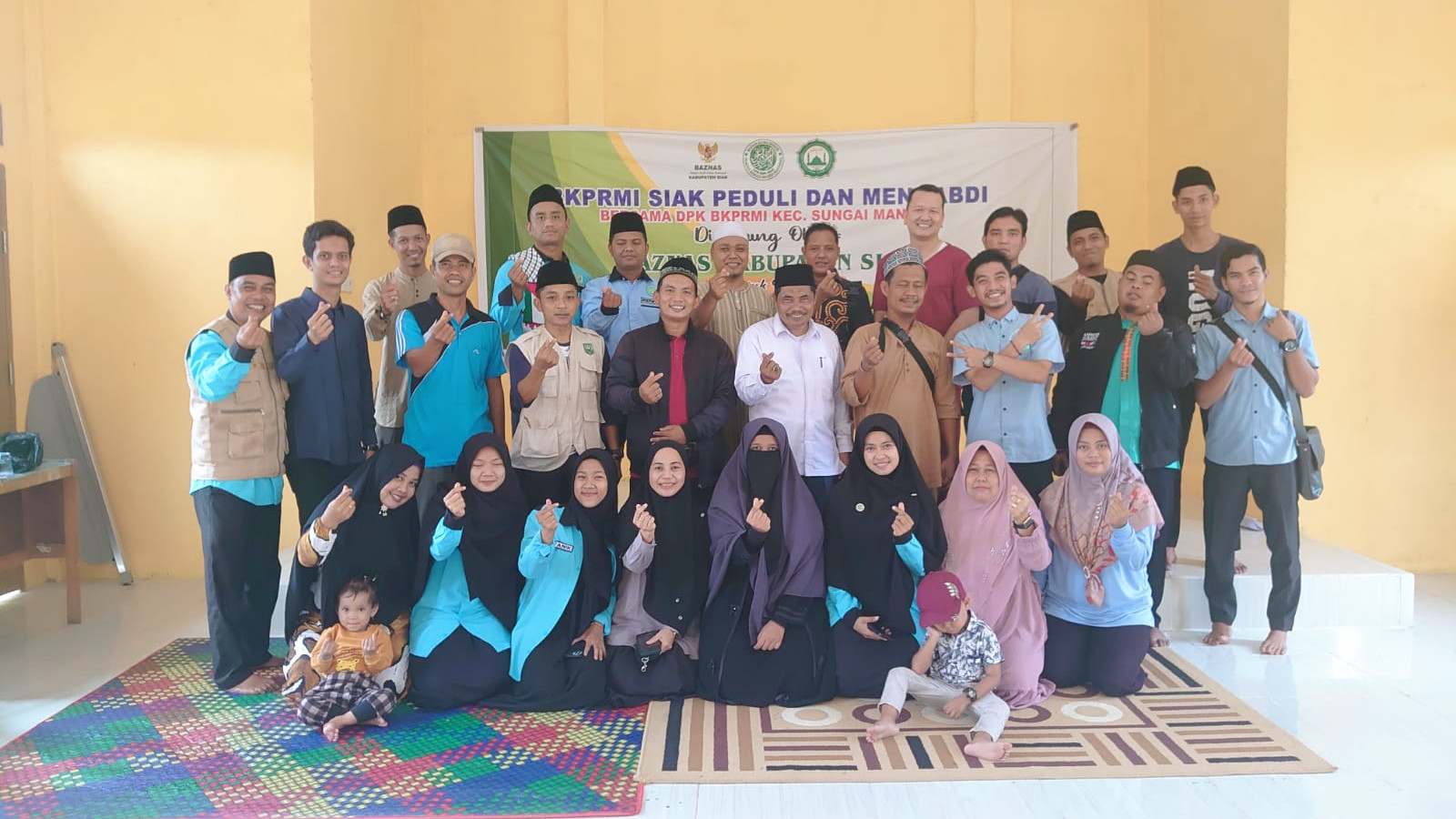 Melalui Siak Sehat, Baznas Khitan Massal Warga Kurang Mampu