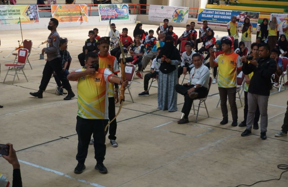 Pertama Di Riau, 200 peserta Tampil Di Turnamen Panahan Indoor Unilak Archery