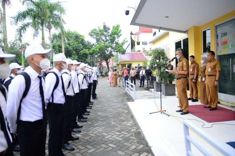 Pemprov Riau Resmi Lepas 31 Capra IPDN Asal Riau Tahun 2022