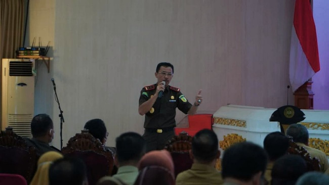 Kajati Riau Ingatkan Jajaran Pemprov Bekerja Jujur dan Ikhlas