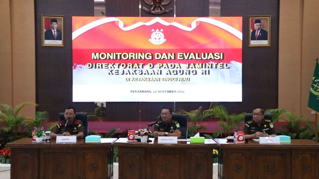 Direktur D Jamintel Kejagung Datangi Kejati Riau