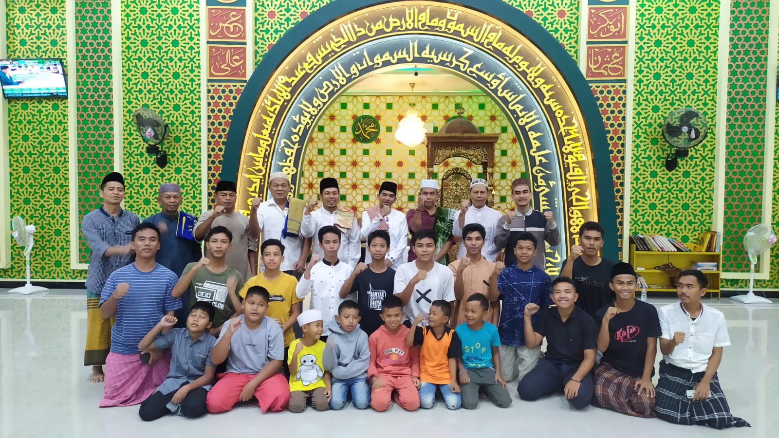 Remaja Masdjid Khairunnas gelar berbagai kegiatan