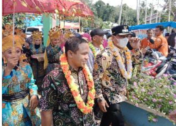 Anggota DPR RI ke Kuansing, Abdul Wahid Sebut Antusias Masyarakat Nonton Pacu Jalur Luar Biasa 