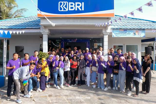 Plt Bupati Asmar Buka Panen Hadiah Simpedes BRI Selatpanjang