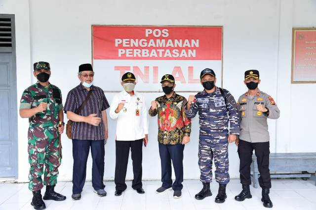 Wakil Bupati Bengkalis Dampingi Kemenko Polhukam Ke Navigasi Kelas 1 Dumai Desa Muntai