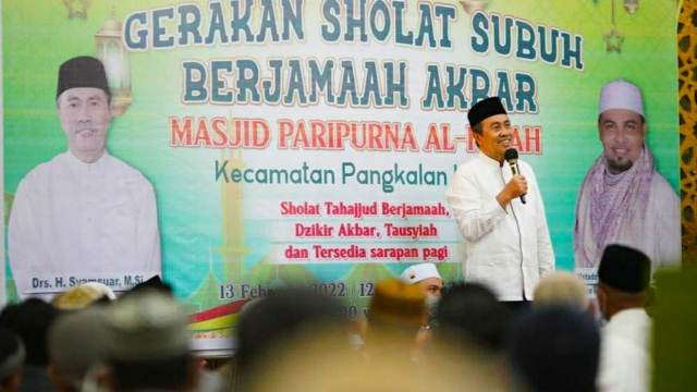Gubernur Ajak Masyarakat Riau Rajin Salat 5 Waktu Berjamaah
