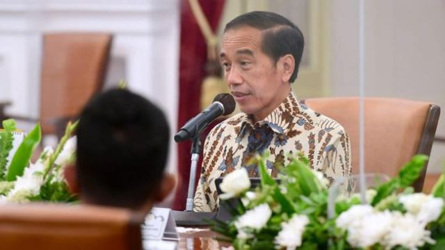 Usai Marah, Jokowi Perintahkan Duit APBN-APBD Dibelanjakan Produk RI