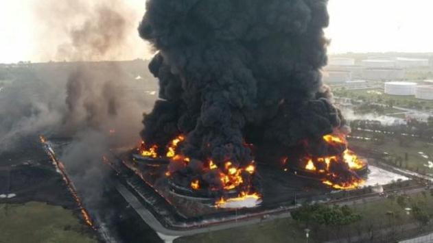 Hari Kedua Kebakaran Kilang Balongan